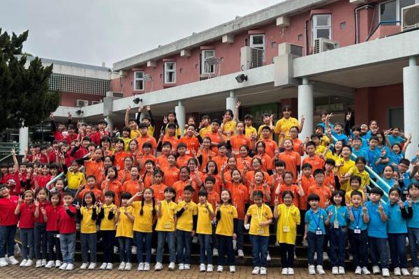 團員在音樂訓練日營大合照