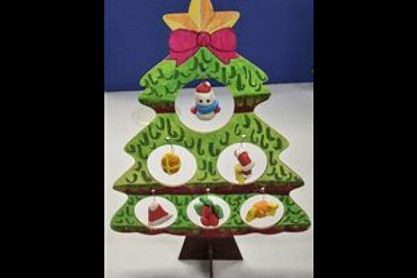 聖誕樹設計比賽 6A 張恩榤